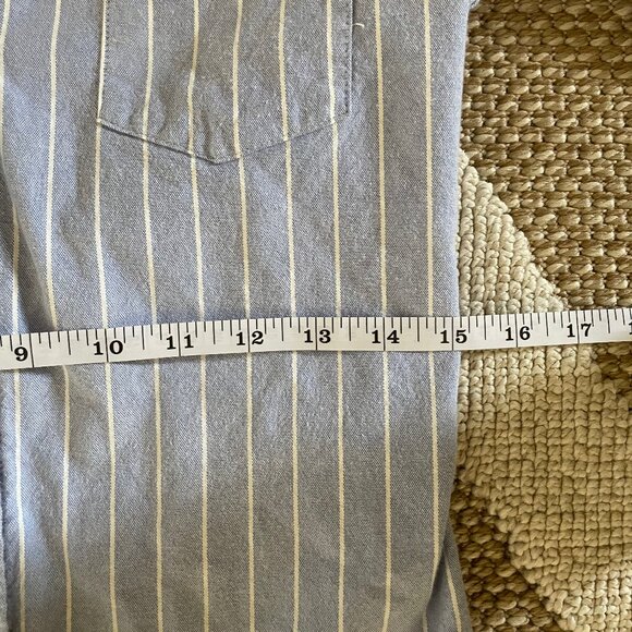 Abercrombie & Fitch Blue and White Striped Button Down Shirt - Picture 5 of 5